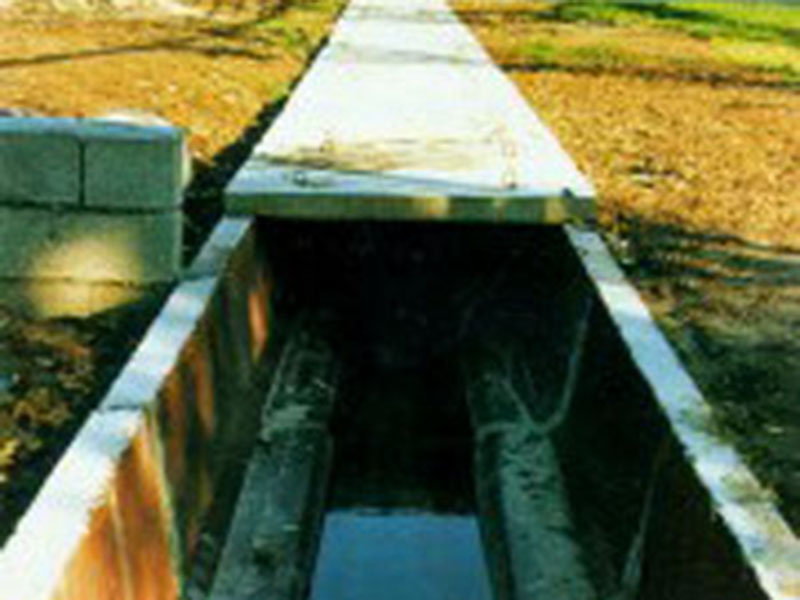 Canali "Mezzocorona" - canalizzazioni-a-cielo-aperto - fotomezzocorona 2 - fotomezzocorona 2 - Canali "Mezzocorona" - canalizzazioni-a-cielo-aperto-
